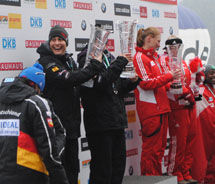 The U.S. women took second at the FIBT Bobsleigh World Championships. // © Janeen Christoff The U.S. women took second at the FIBT Bobsleigh World Championships. // © Janeen Christoff